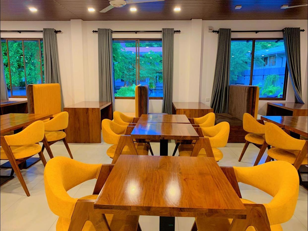 Ud Garden Hotel Kataragama Dış mekan fotoğraf