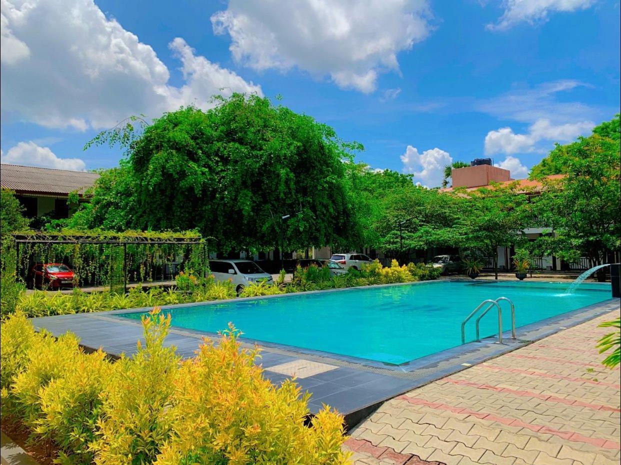 Ud Garden Hotel Kataragama Dış mekan fotoğraf