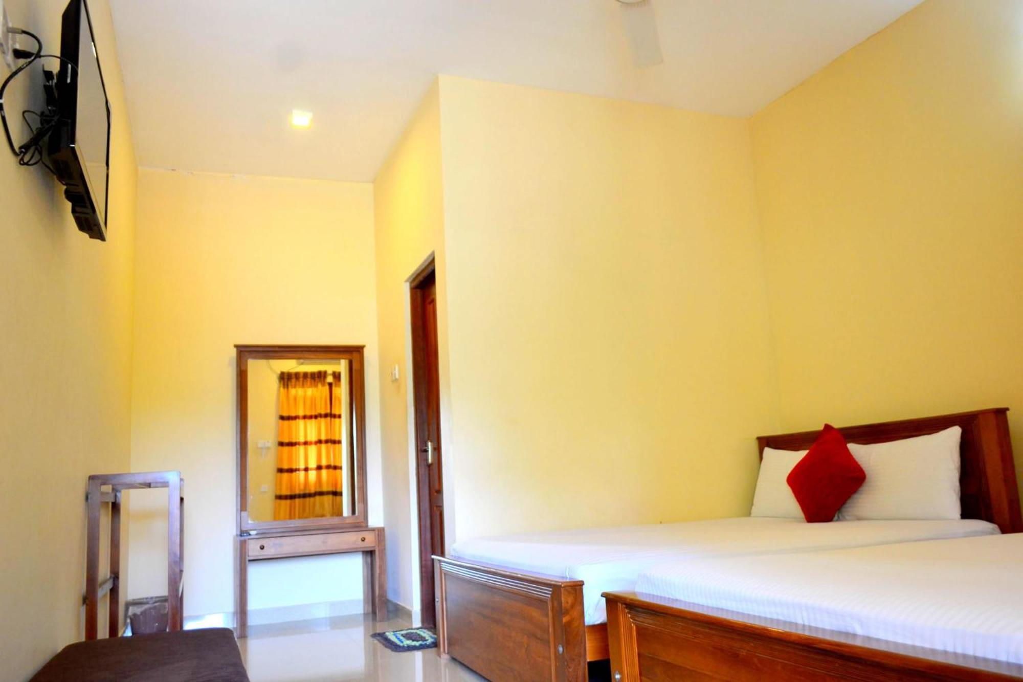 Ud Garden Hotel Kataragama Dış mekan fotoğraf