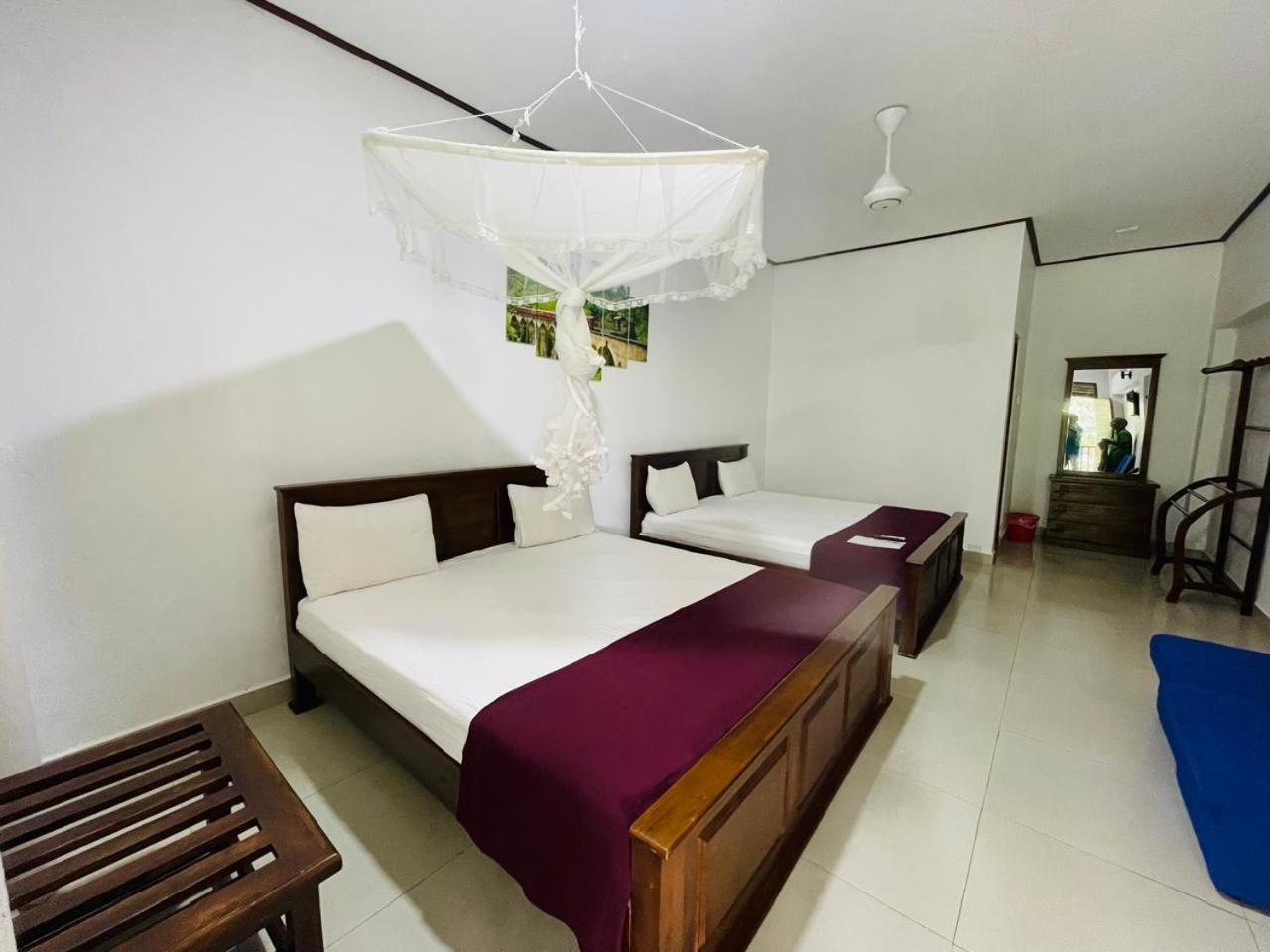 Ud Garden Hotel Kataragama Dış mekan fotoğraf